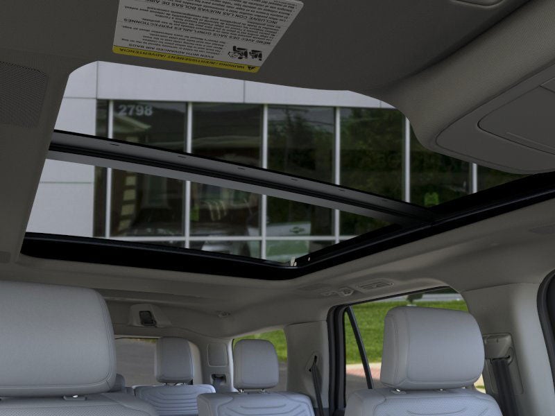 2025 Ford Expedition Platinum®