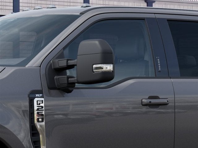 2027 Ford F-250SD XLT