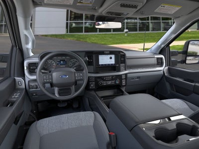 2026 Ford Super Duty F-350® XLT