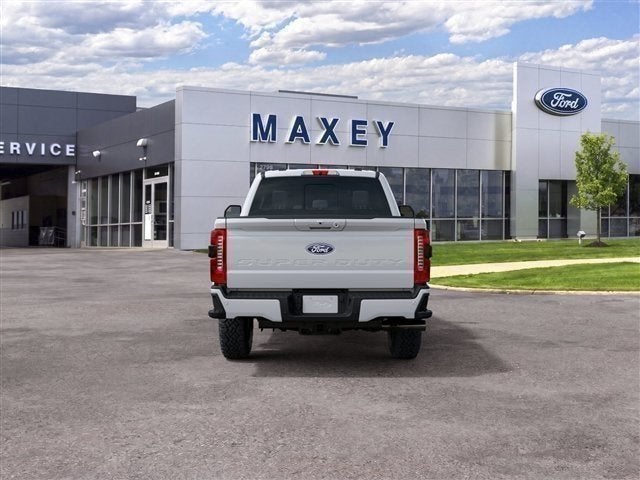 2027 Ford F-350SD XLT