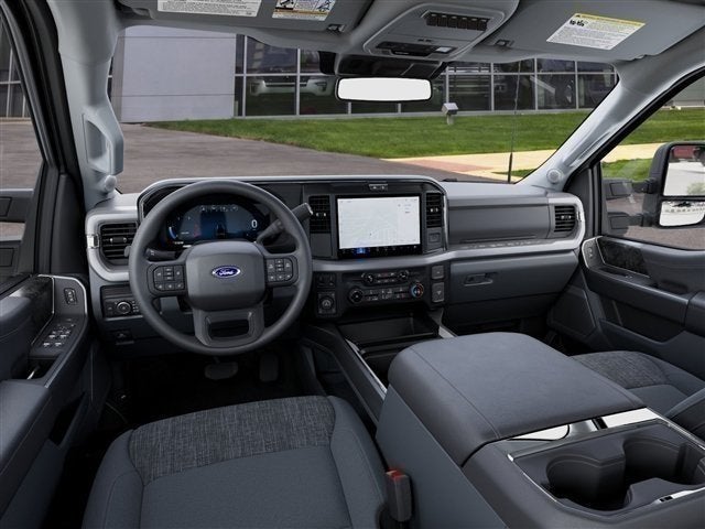 2027 Ford F-350SD XLT