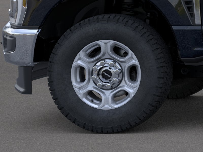 2026 Ford Super Duty F-350® XLT
