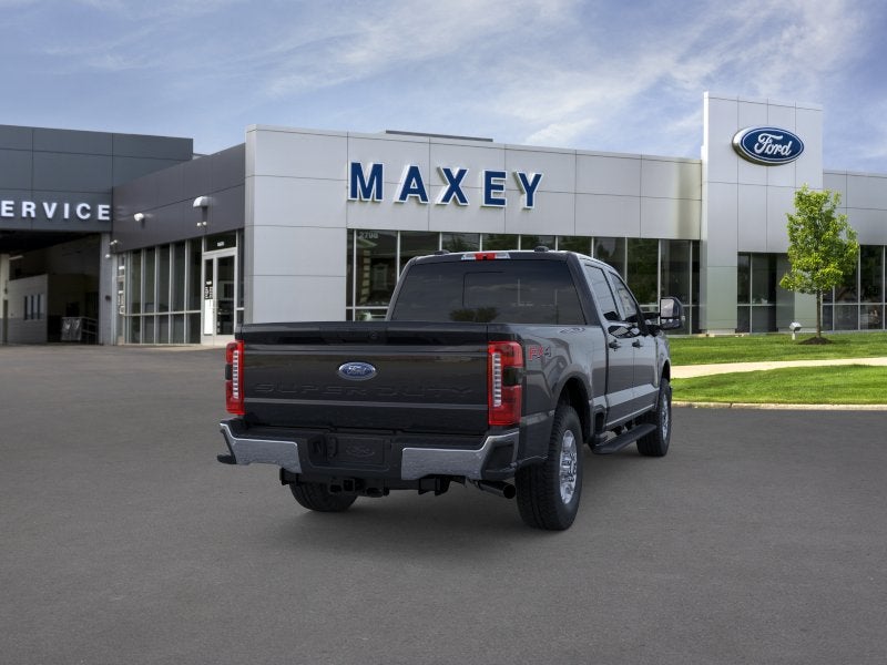 2026 Ford Super Duty F-350® XLT