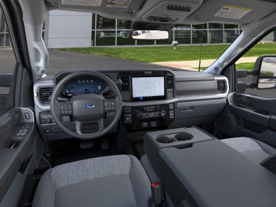 2026 Ford Super Duty F-350® XLT