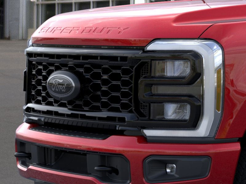2026 Ford Super Duty F-350® XLT