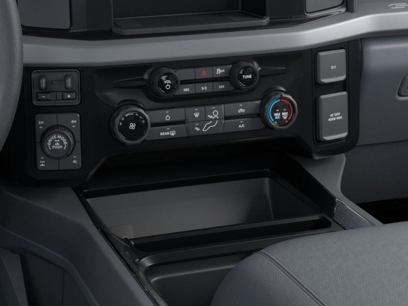 2026 Ford Super Duty F-350® XLT