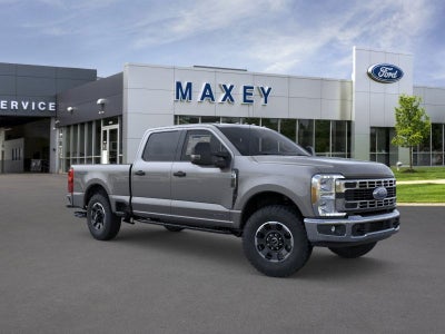 2026 Ford Super Duty F-350® XLT