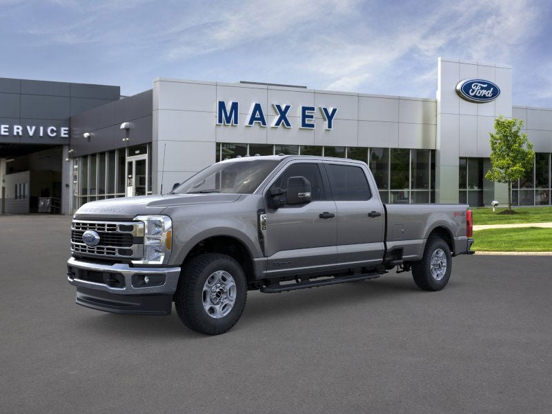 2026 Ford Super Duty F-350® XLT