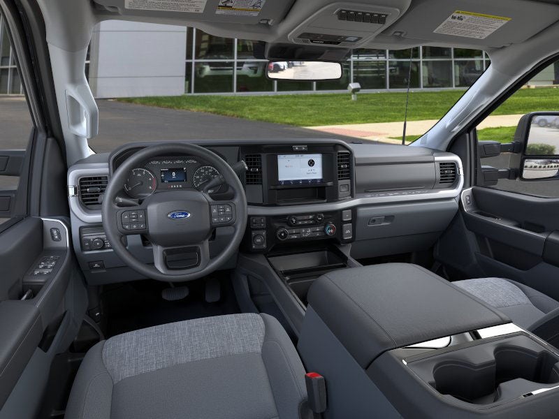 2026 Ford Super Duty F-350® XLT