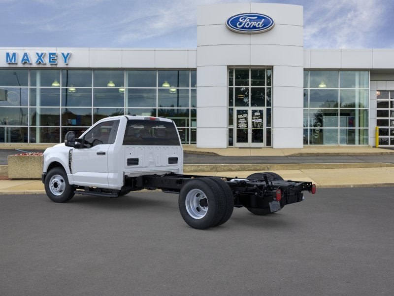 2026 Ford Chassis Cab F-350® XL