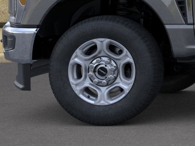 2026 Ford Super Duty F-350® XLT