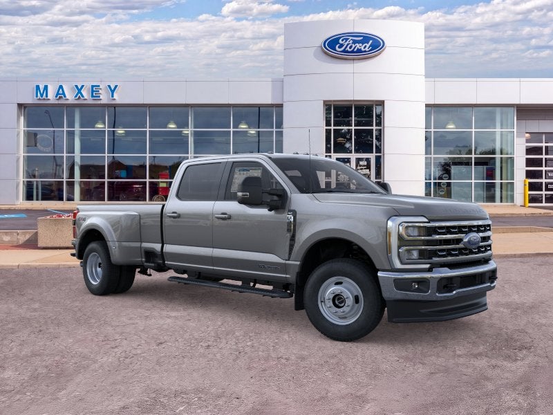 2026 Ford Super Duty F-350® XLT