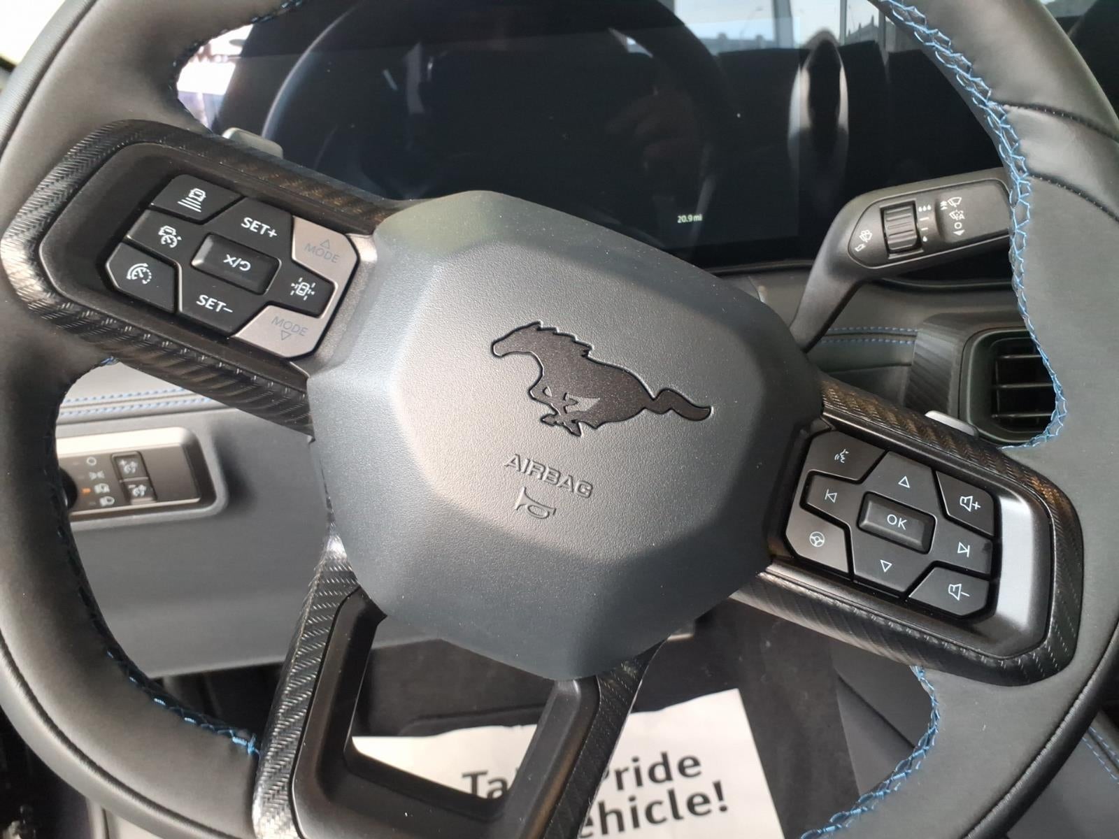 2025 Ford Mustang Dark Horse