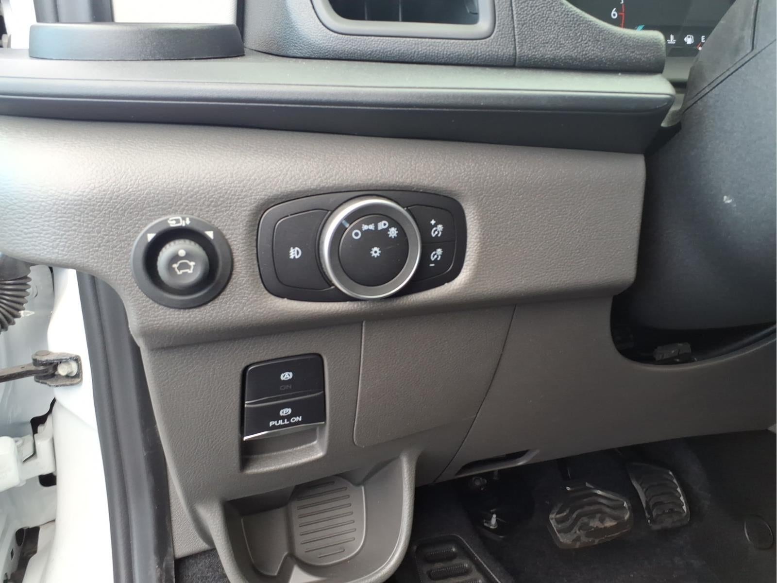 2024 Ford Transit XLT