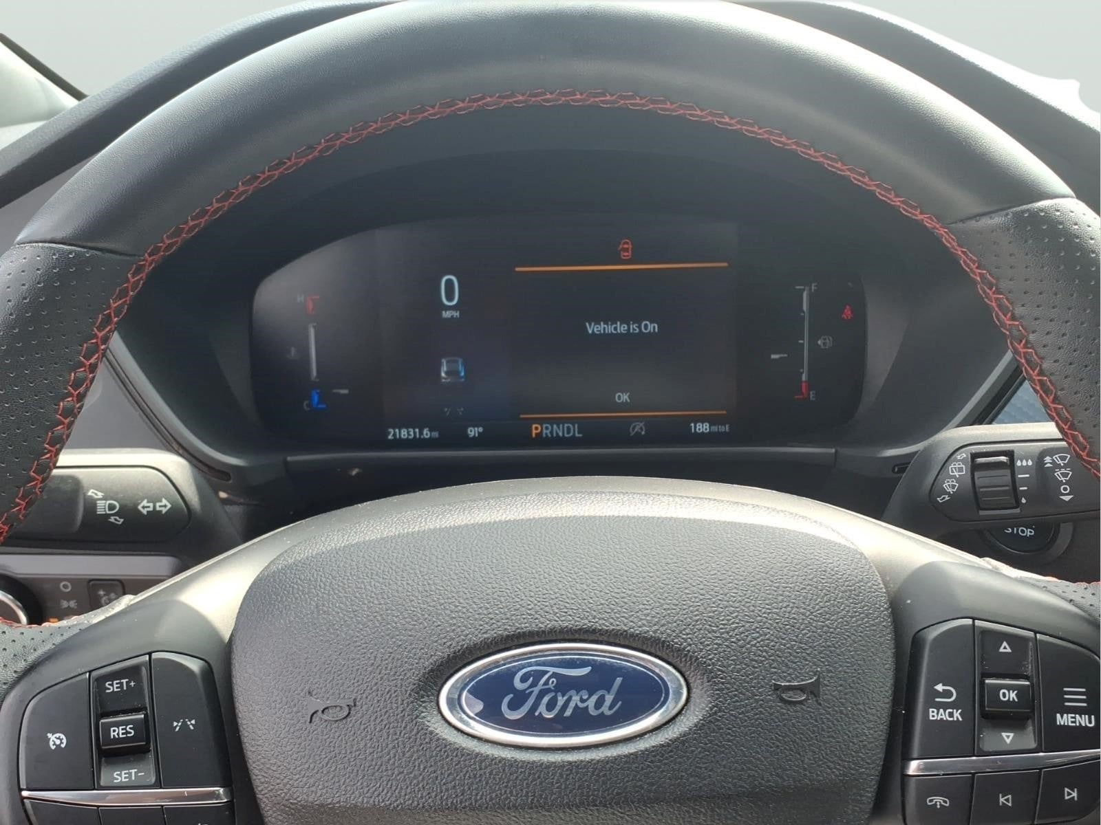 2025 Ford Escape ST-Line Select
