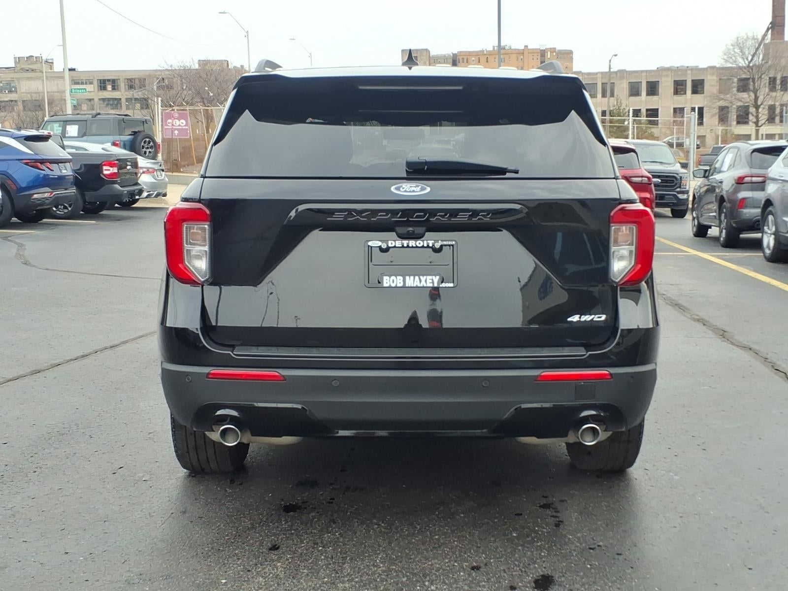 2023 Ford Explorer ST-Line