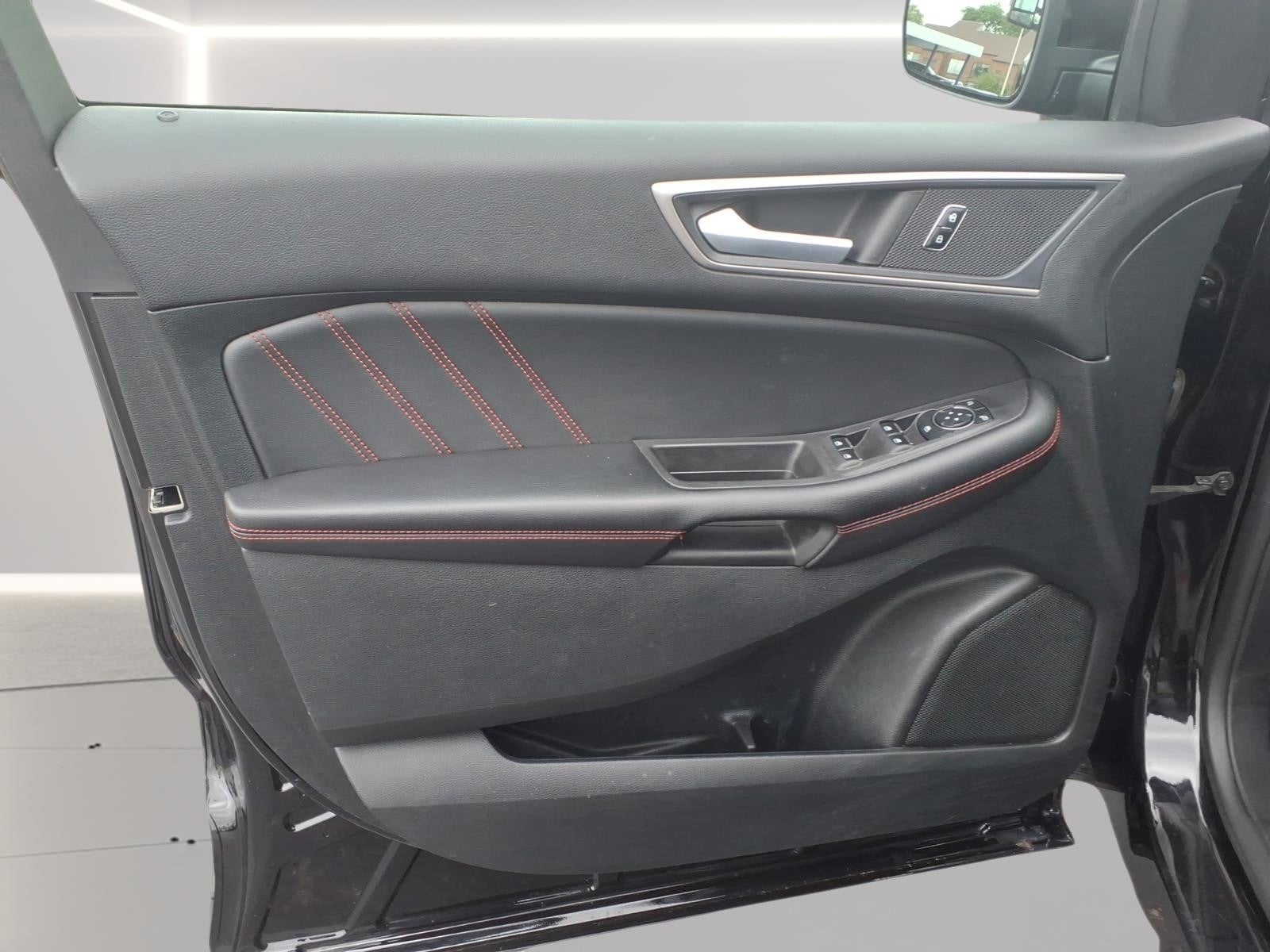 2023 Ford Edge ST Line