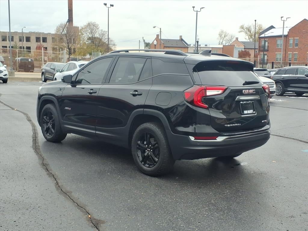 2023 GMC Terrain AT4