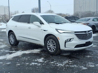 2023 Buick Enclave Essence