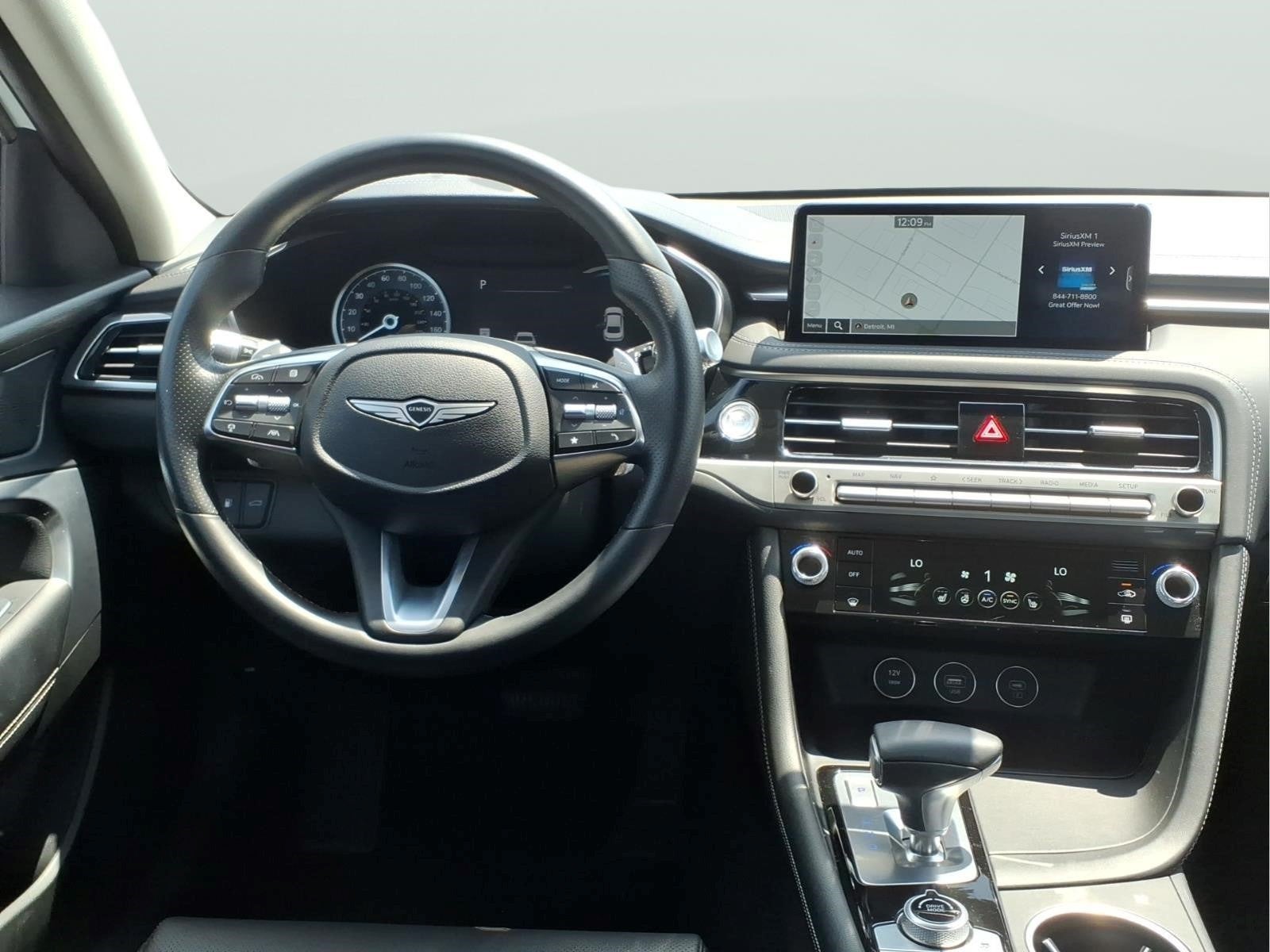 2025 Genesis G70 2.5T