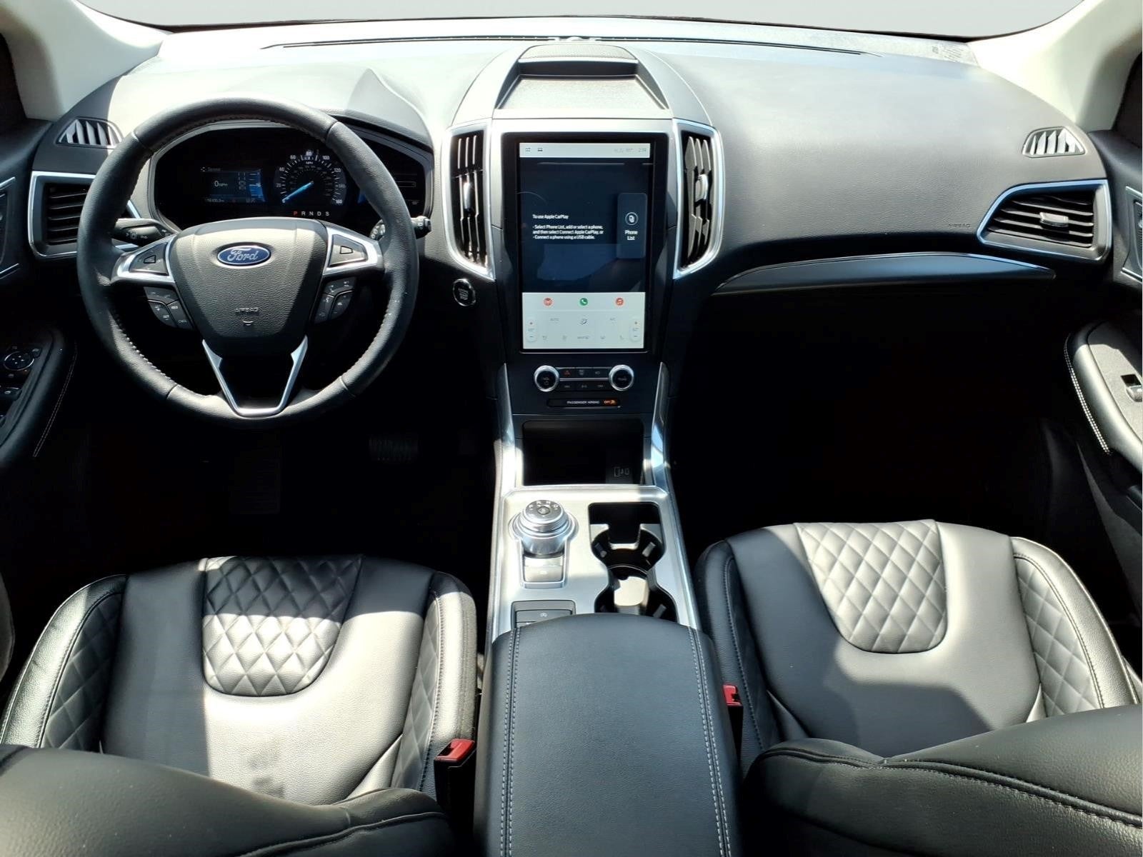 2023 Ford Edge Titanium