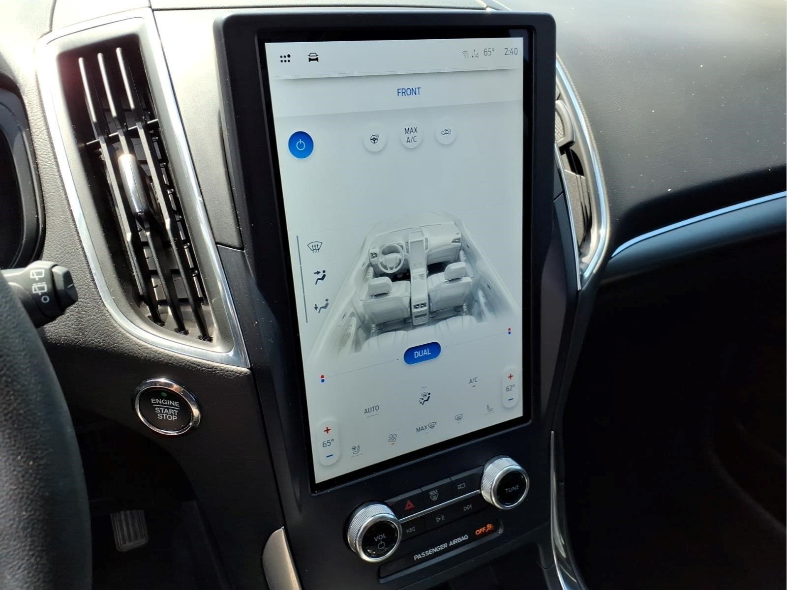 2023 Ford Edge Titanium