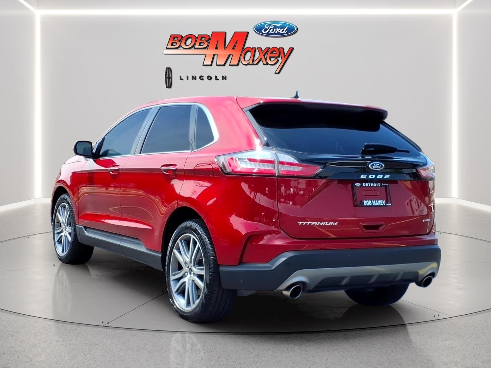 2023 Ford Edge Titanium