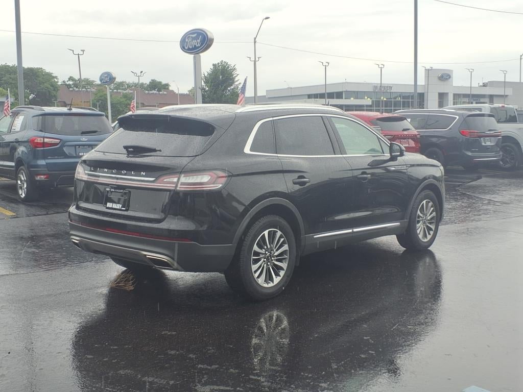 2022 Lincoln Nautilus Standard