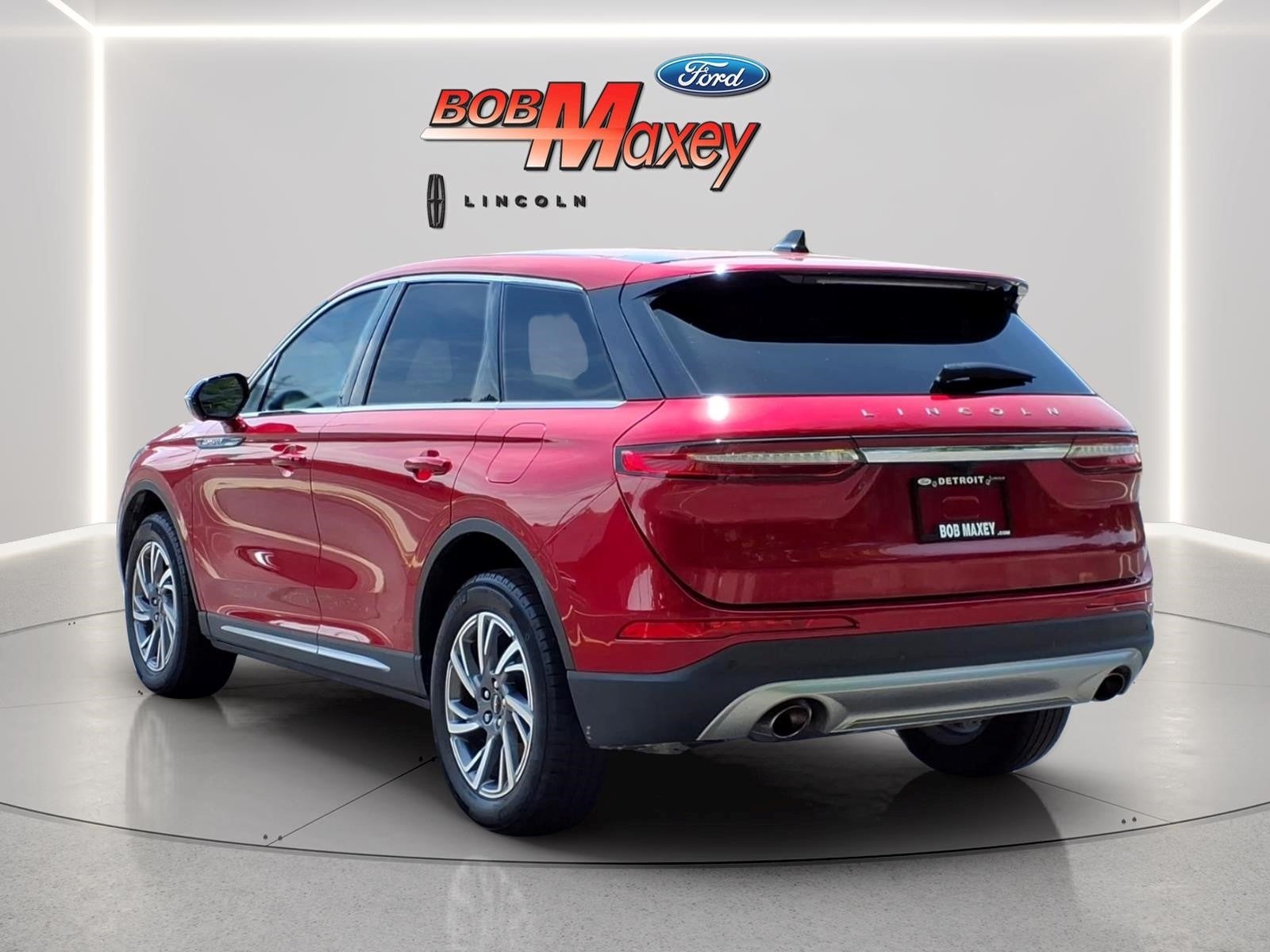 2023 Lincoln Corsair Standard
