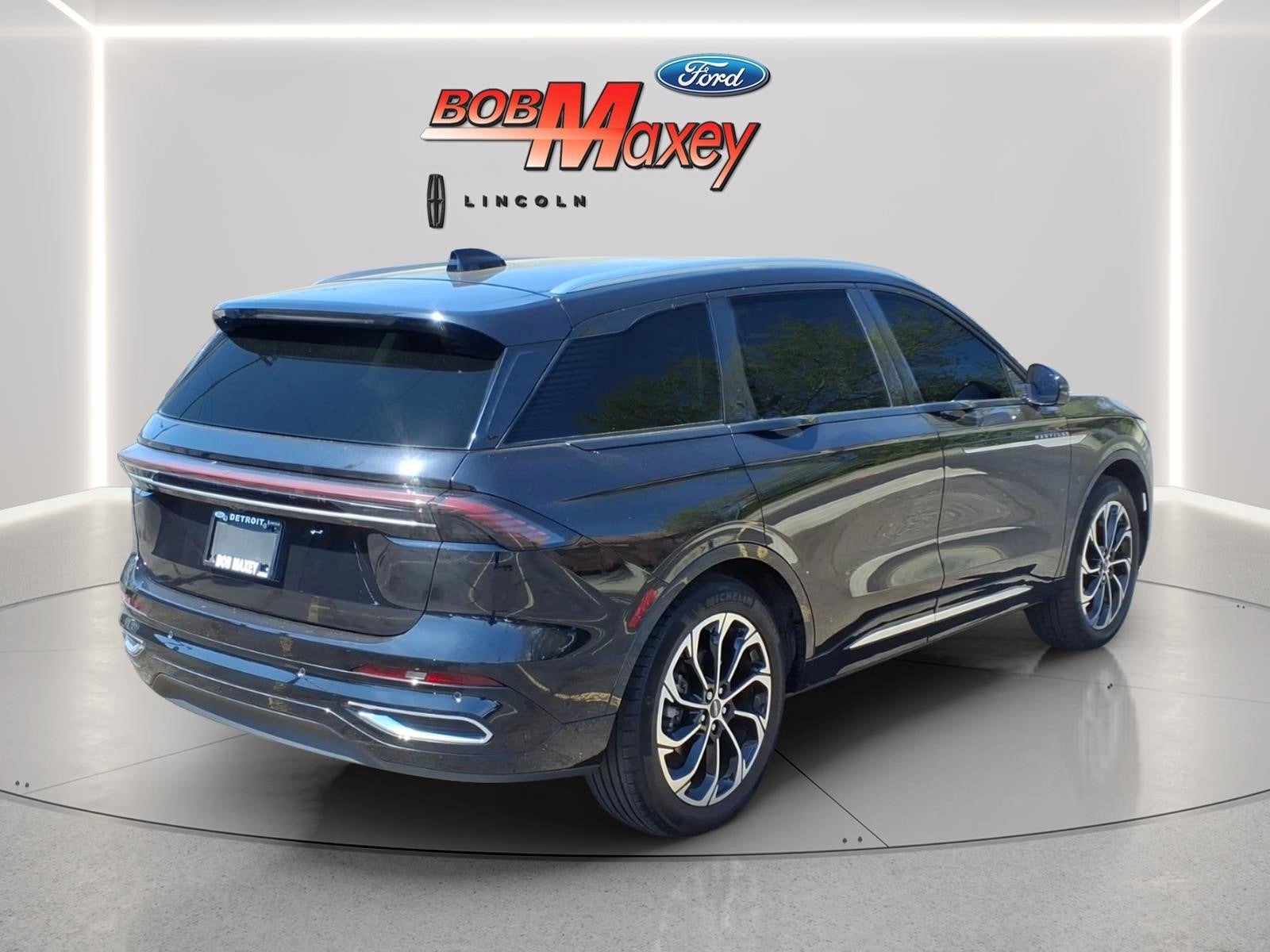 2024 Lincoln Nautilus Reserve