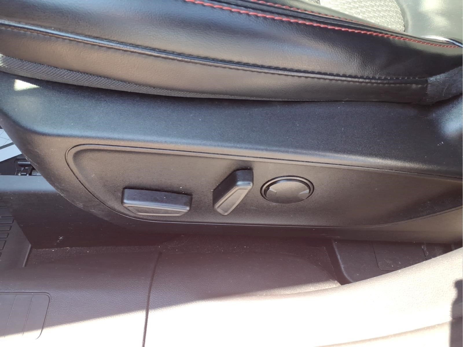 2023 Ford Escape Hybrid ST-Line