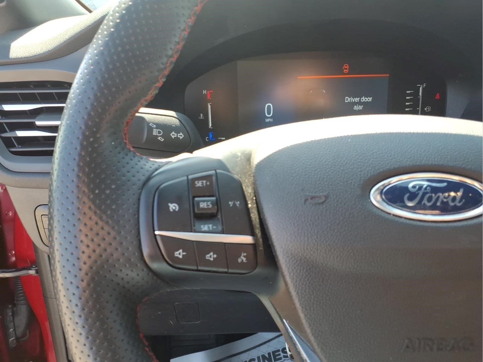 2023 Ford Escape Hybrid ST-Line