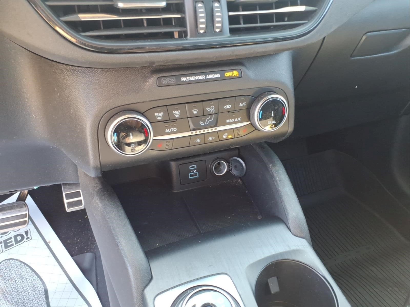 2023 Ford Escape Hybrid ST-Line