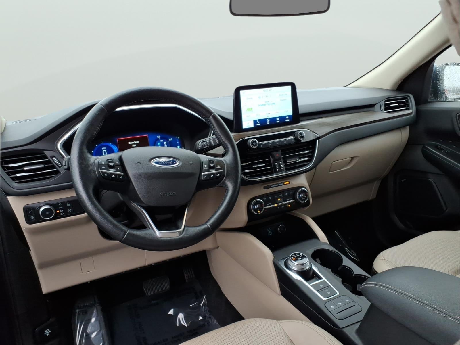 2020 Ford Escape Hybrid Titanium