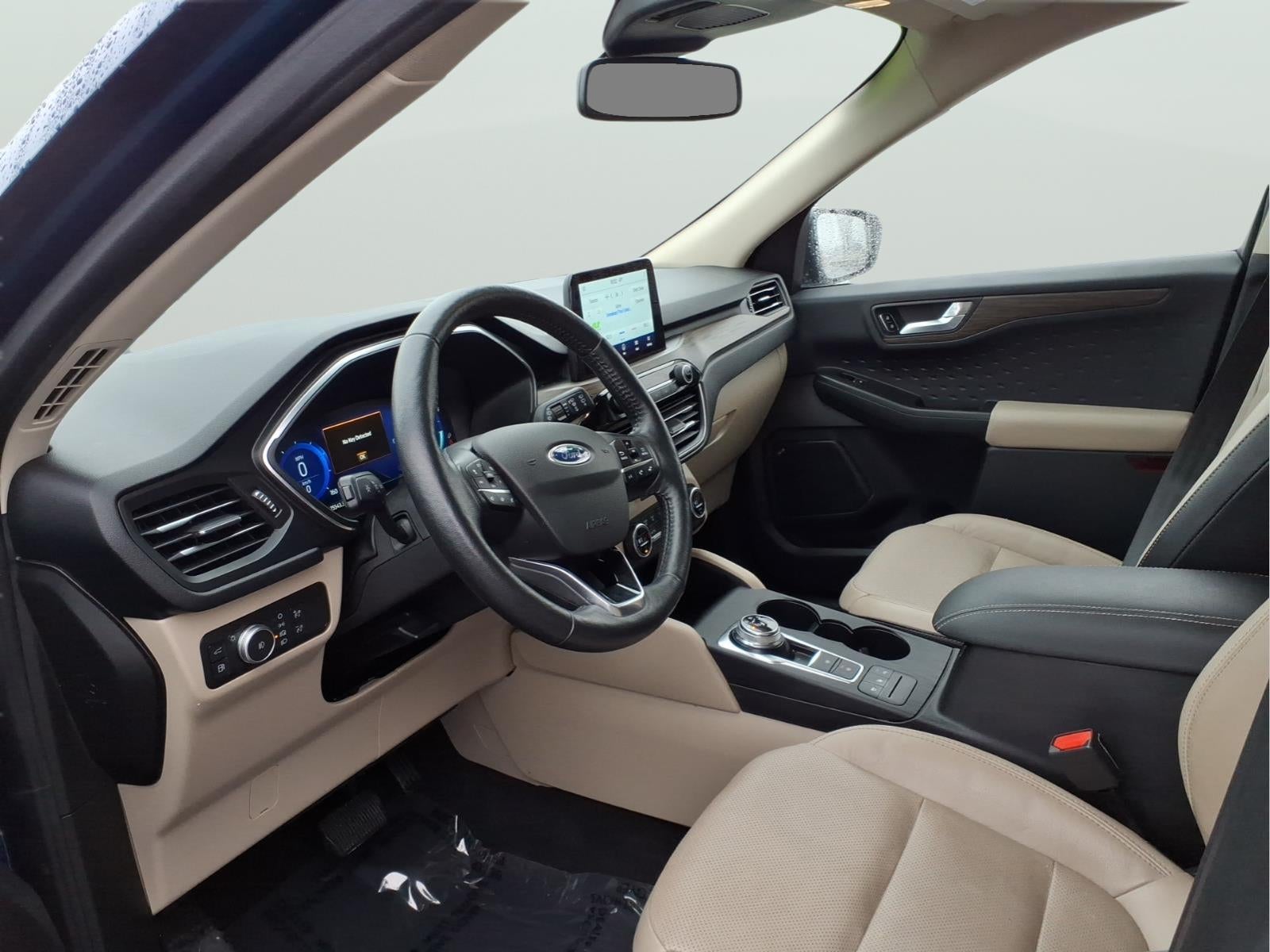 2020 Ford Escape Hybrid Titanium