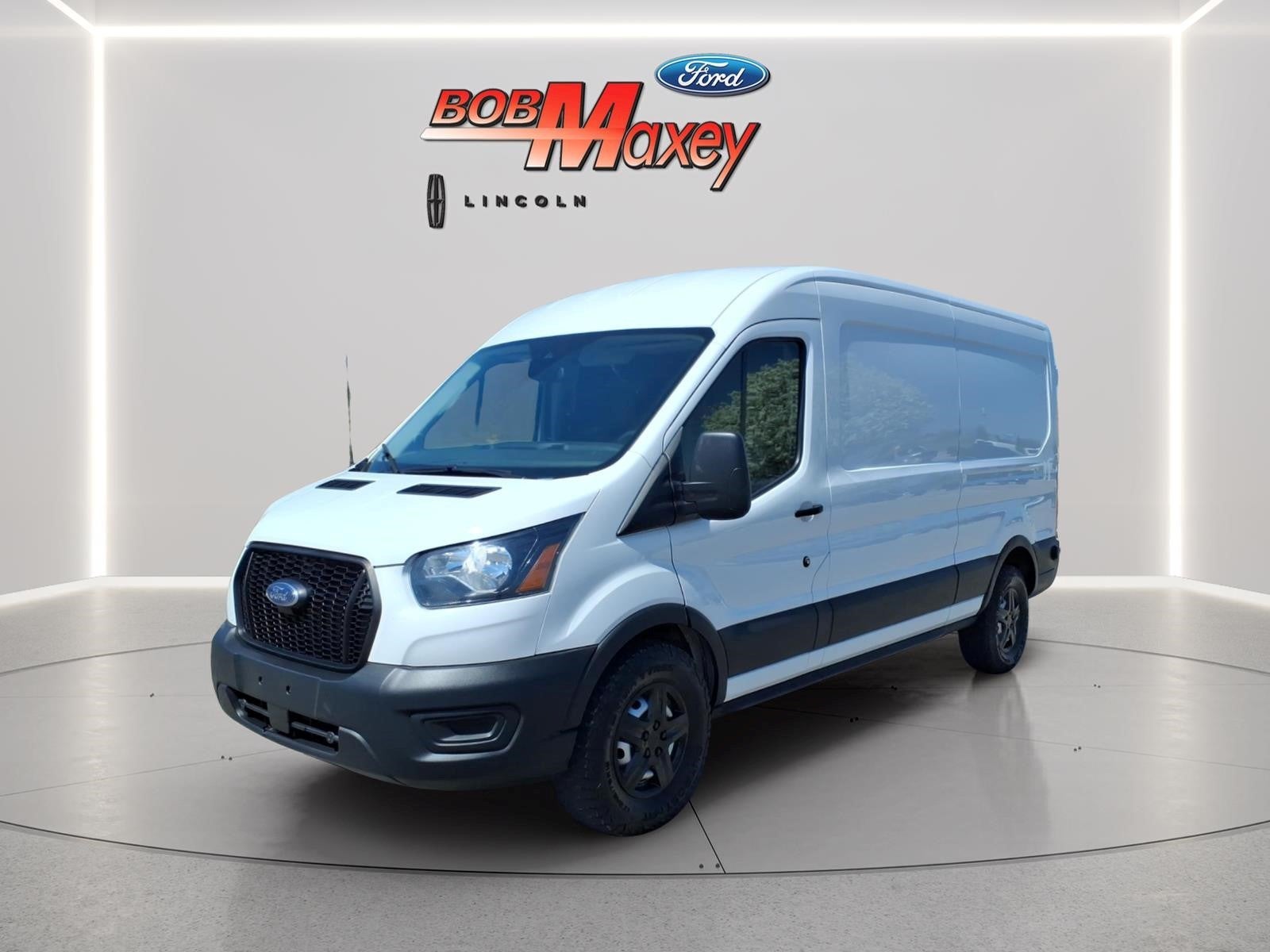 2023 Ford Transit Base