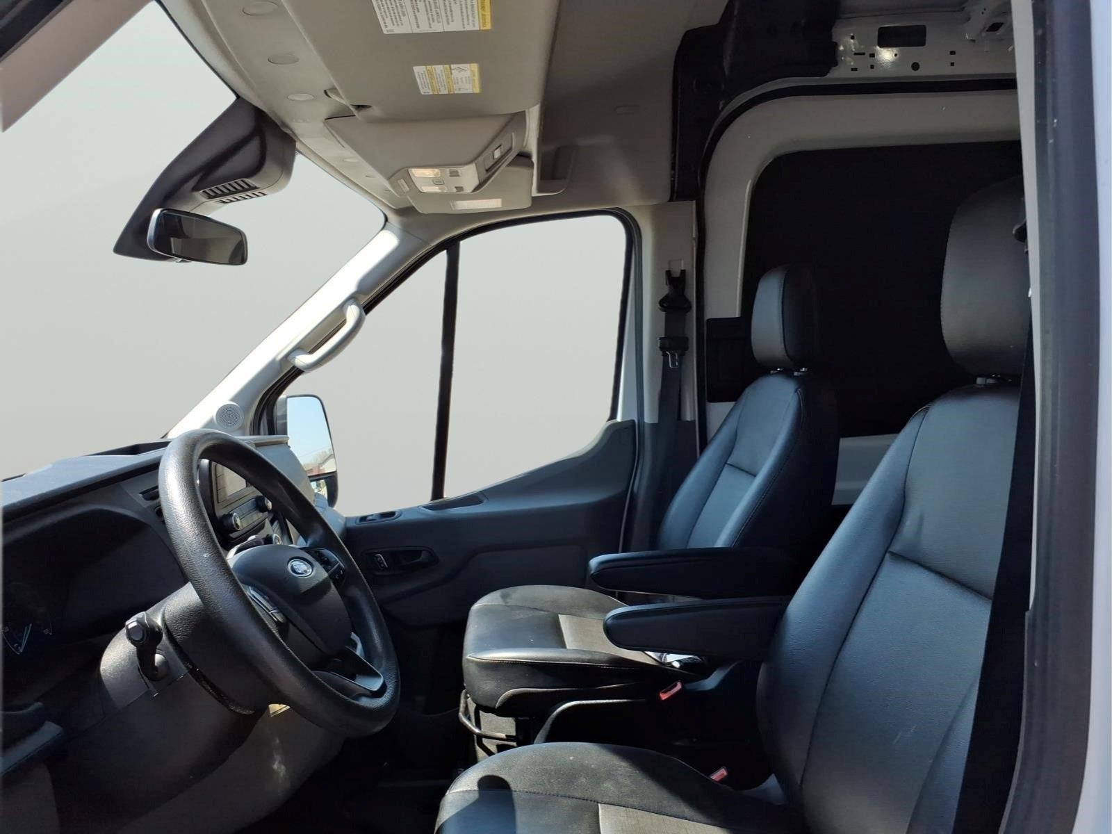 2023 Ford Transit Base