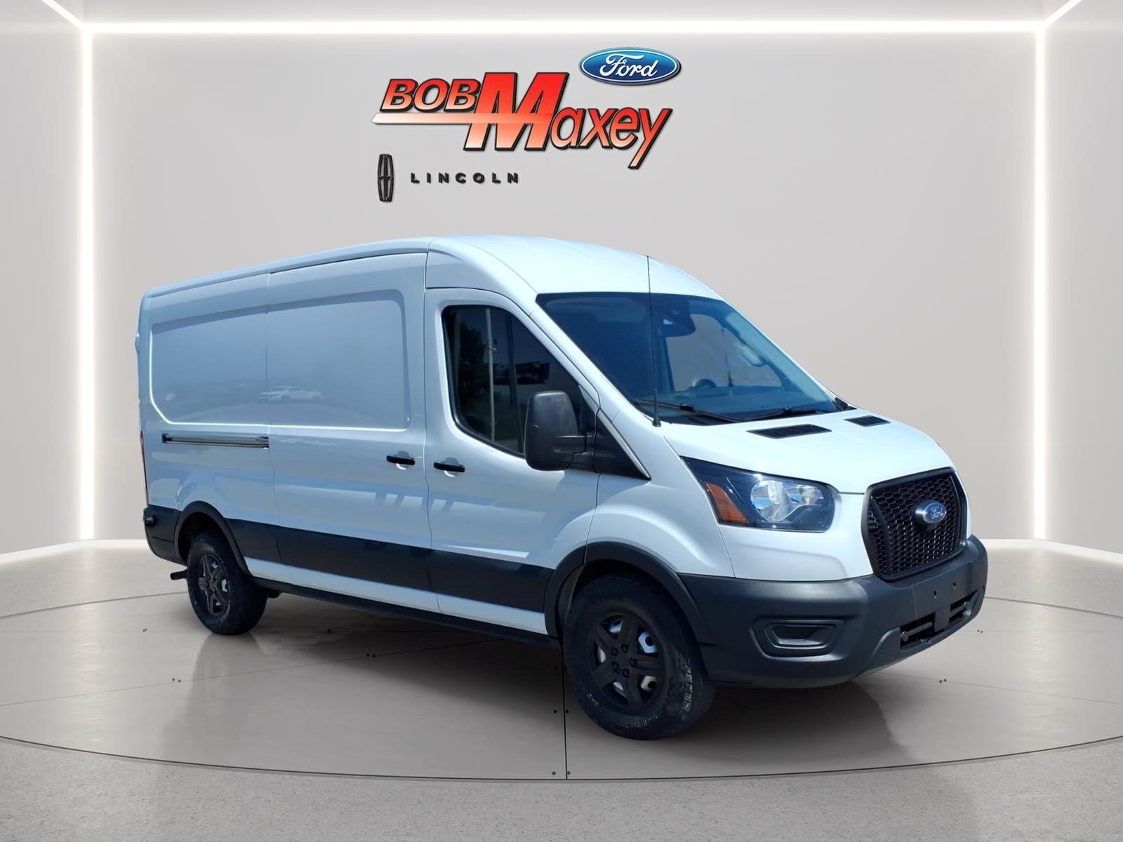 2023 Ford Transit Base