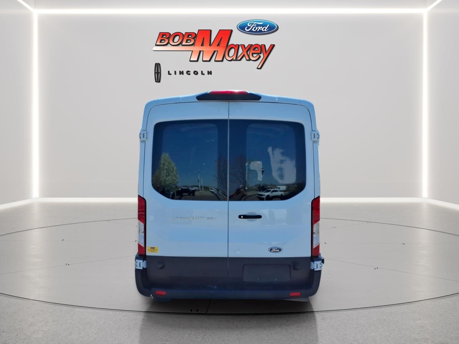 2023 Ford Transit Base