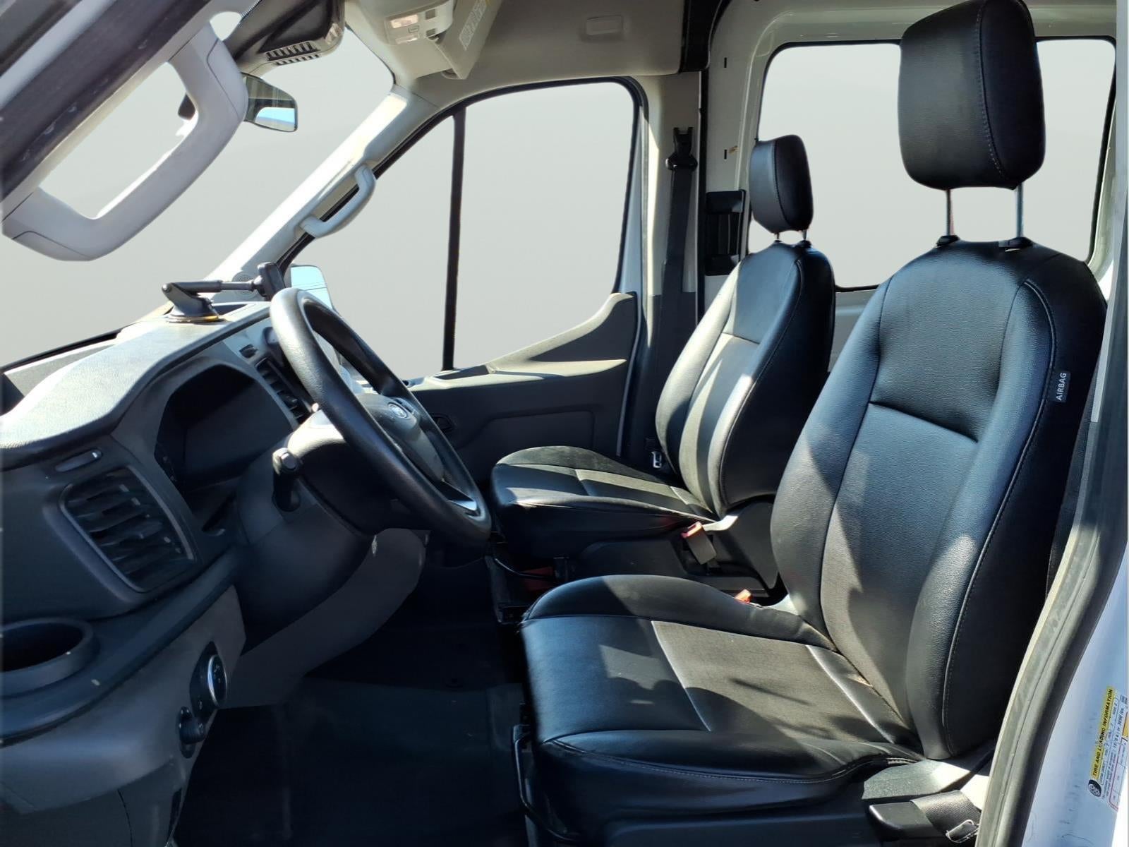 2023 Ford Transit Base