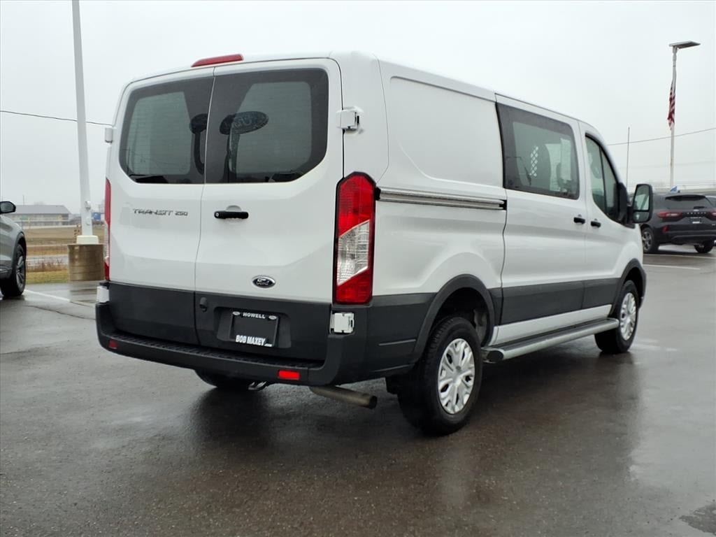 2024 Ford Transit Base