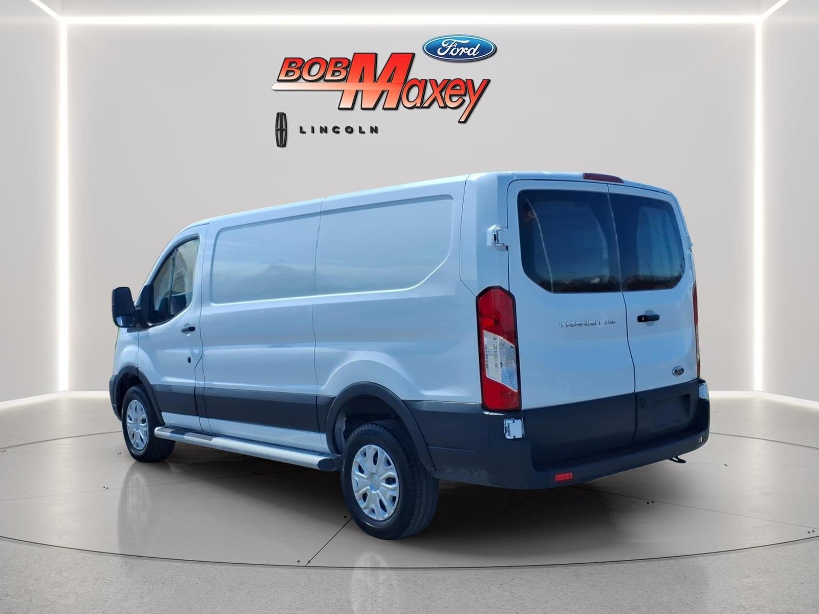 2024 Ford Transit Base