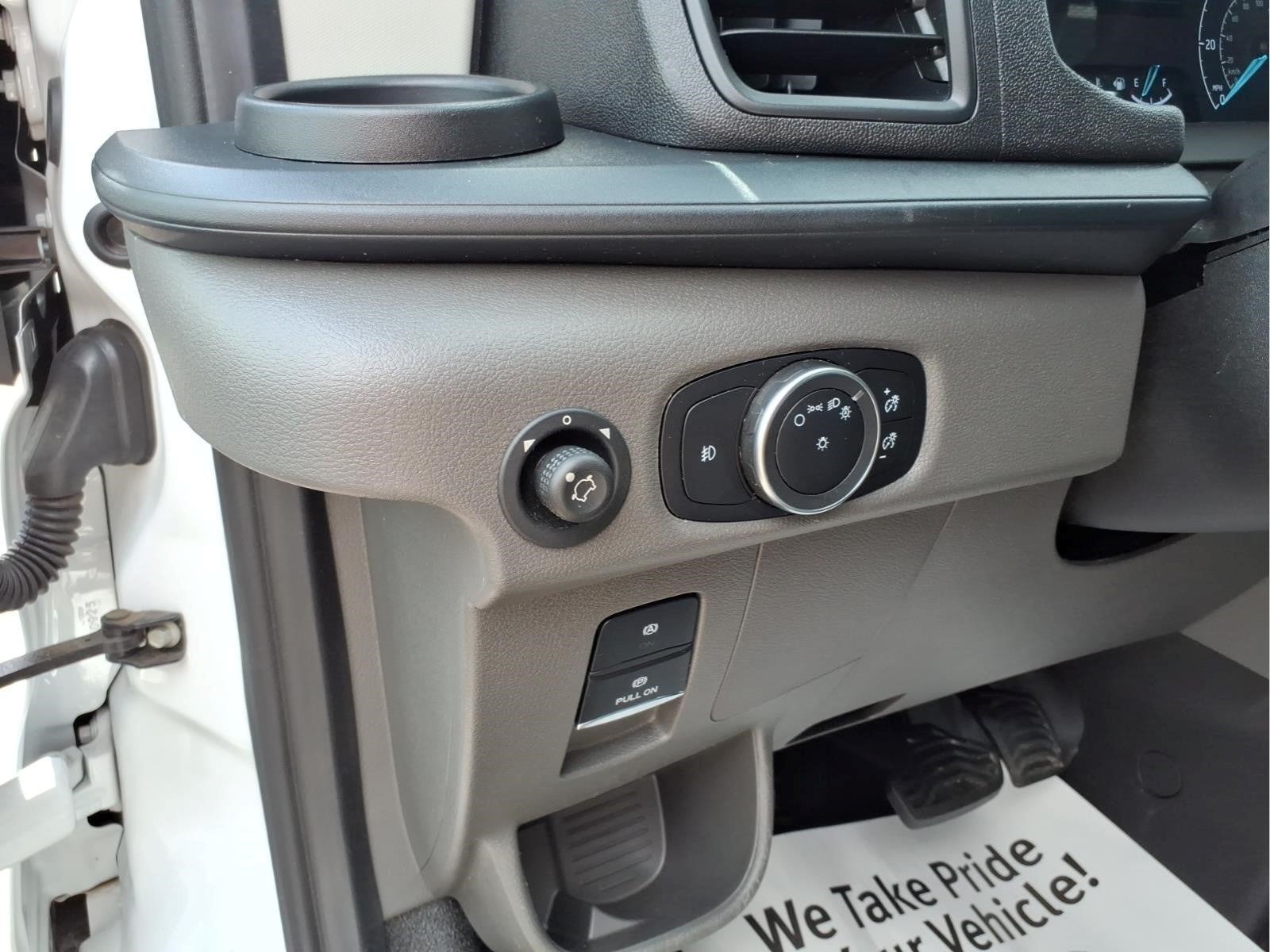 2025 Ford Transit Base