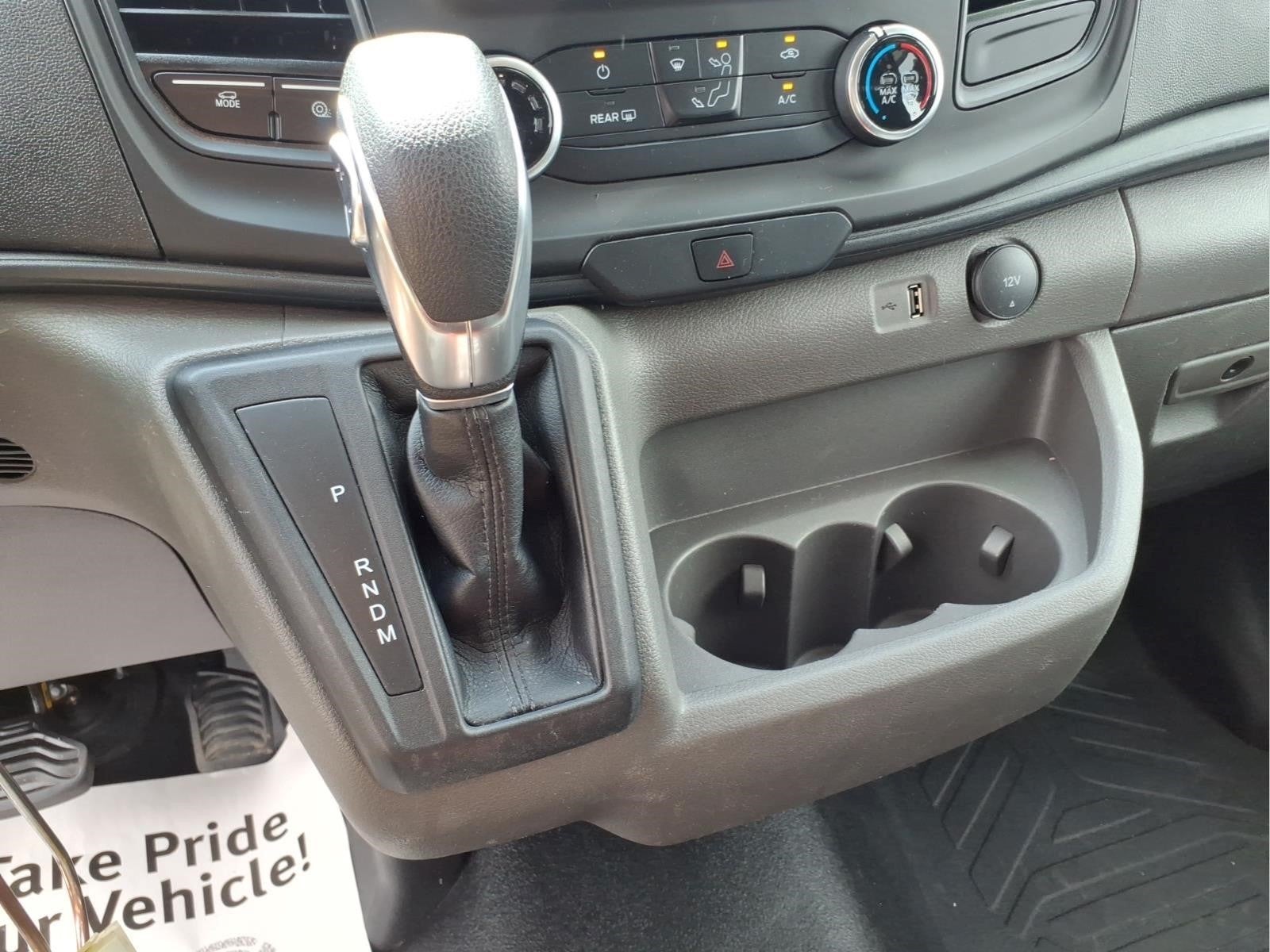 2025 Ford Transit Base
