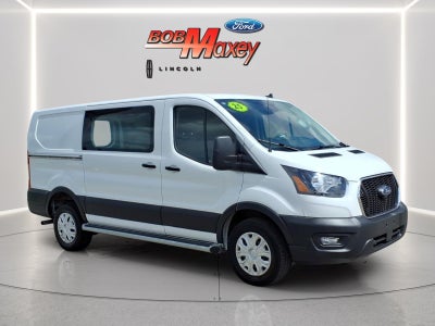 2025 Ford Transit Base
