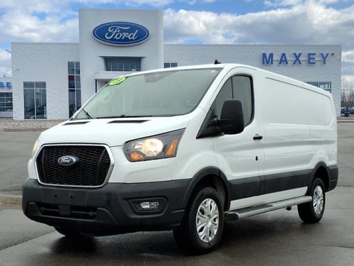 2023 Ford Transit Base
