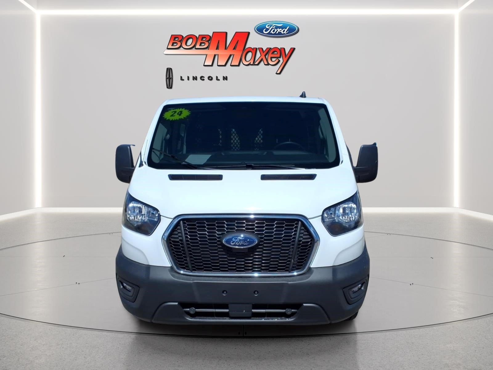 2024 Ford Transit Base