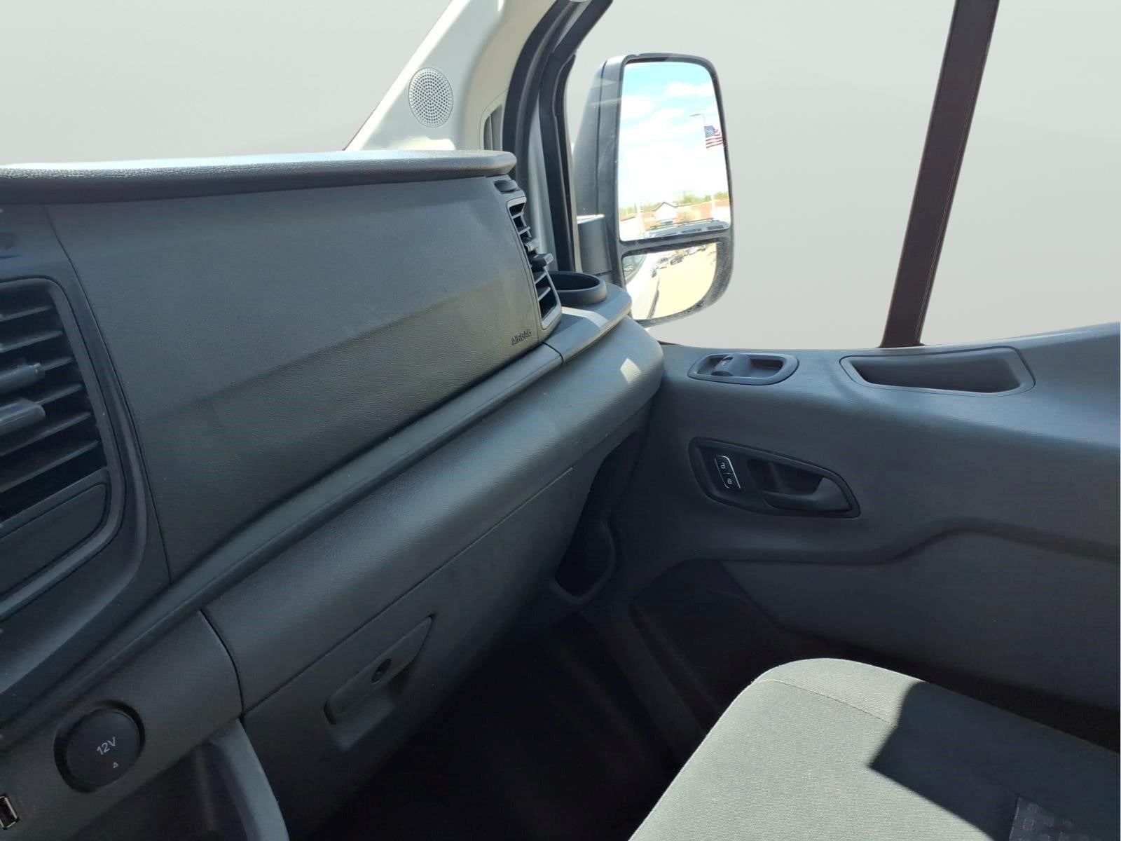 2024 Ford Transit Base