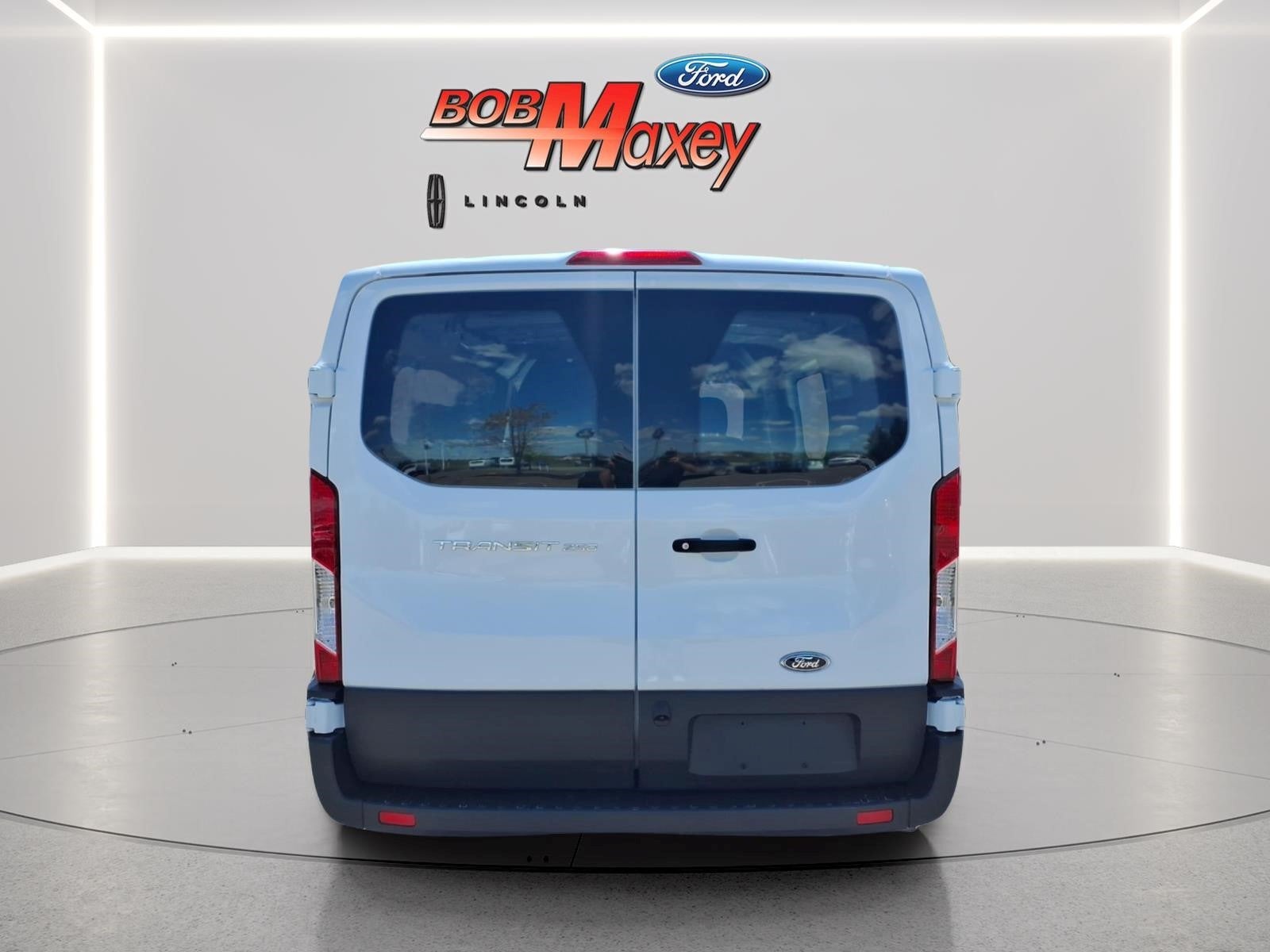2024 Ford Transit Base