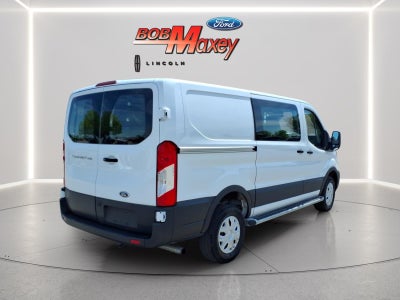 2025 Ford Transit Base